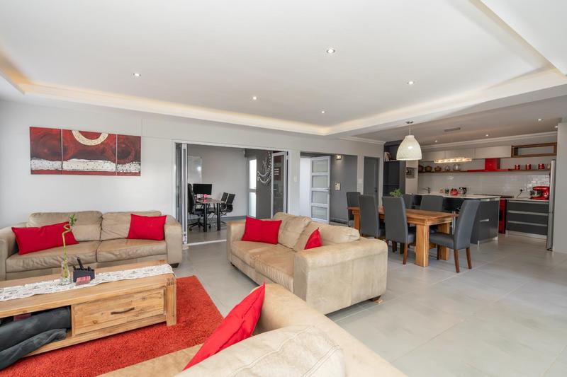 4 Bedroom Property for Sale in Laguna Sands Western Cape